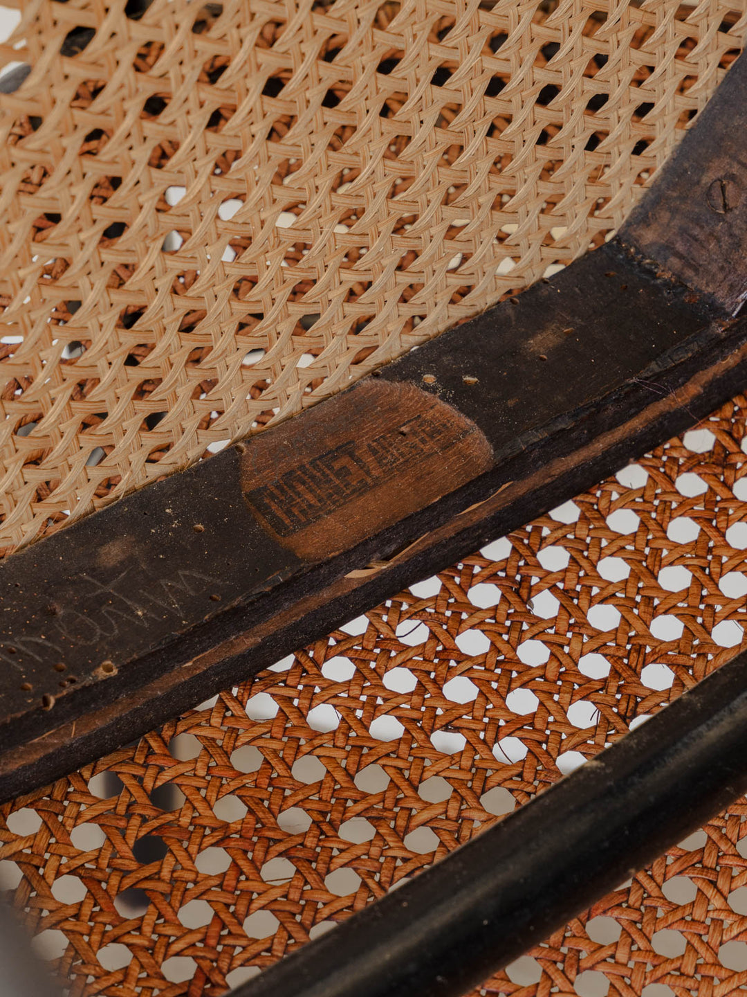 claude-chaise-bois-965-9