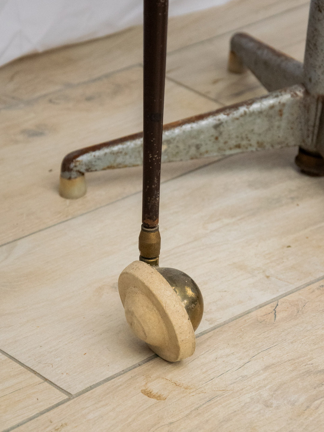 anouk-desserte-bois-246-11