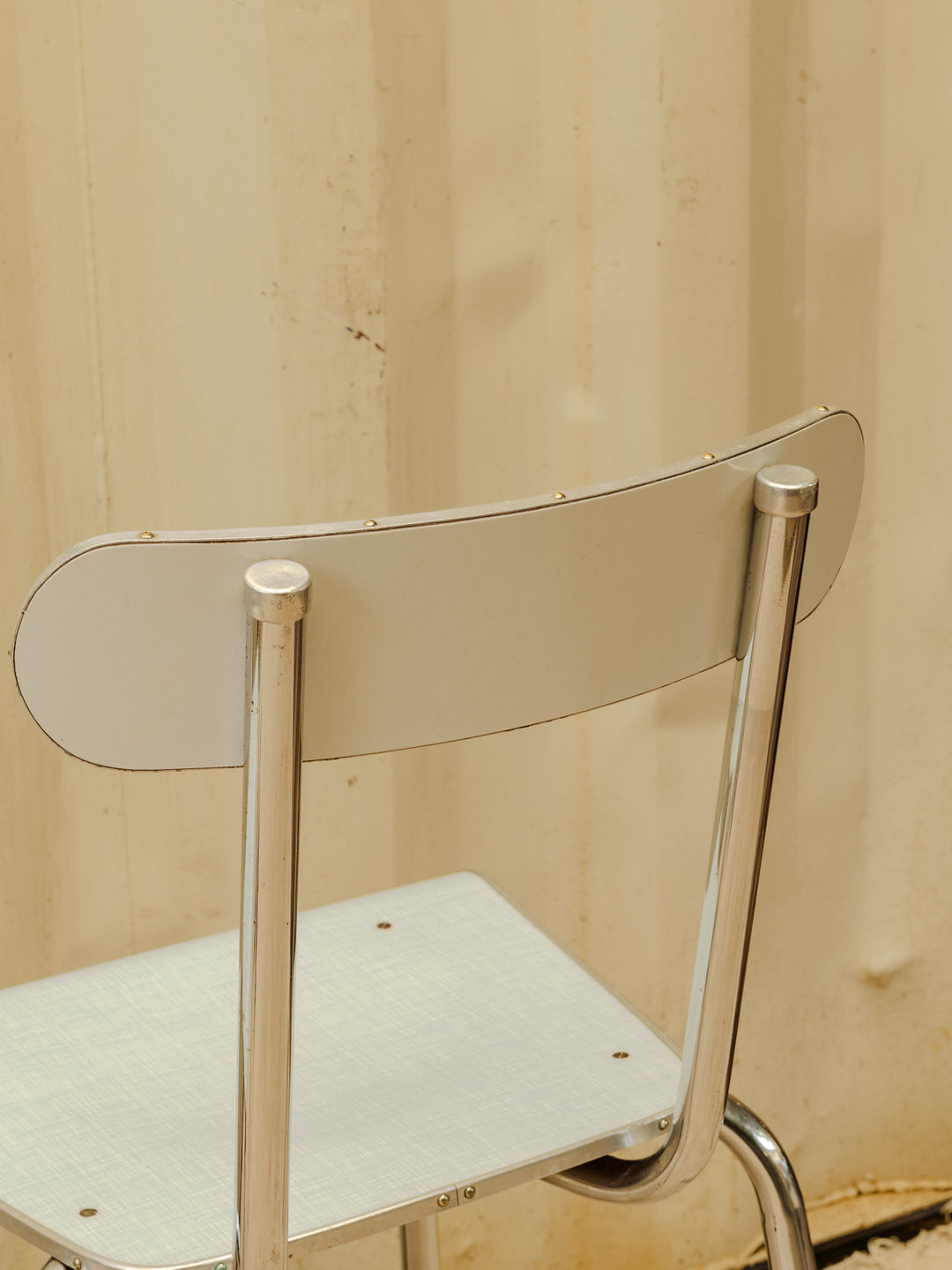 alma-chaise-formica-2147-7