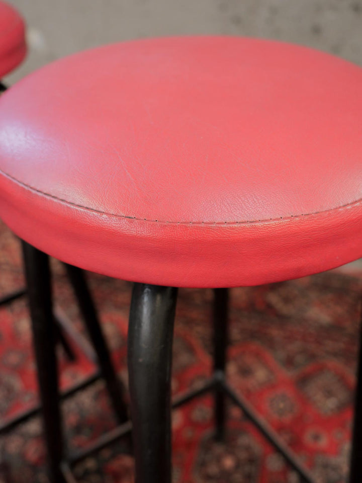 pierre-tabouret-bar-simili-cuir-686-3