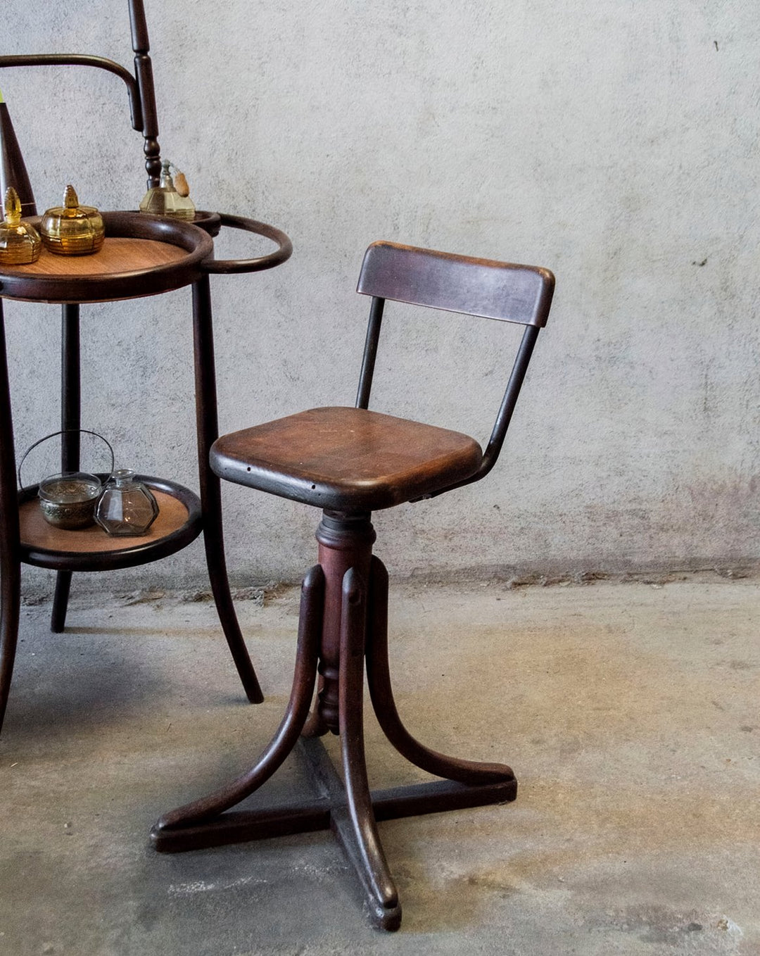 gaston-tabouret-bar-bois-97-1