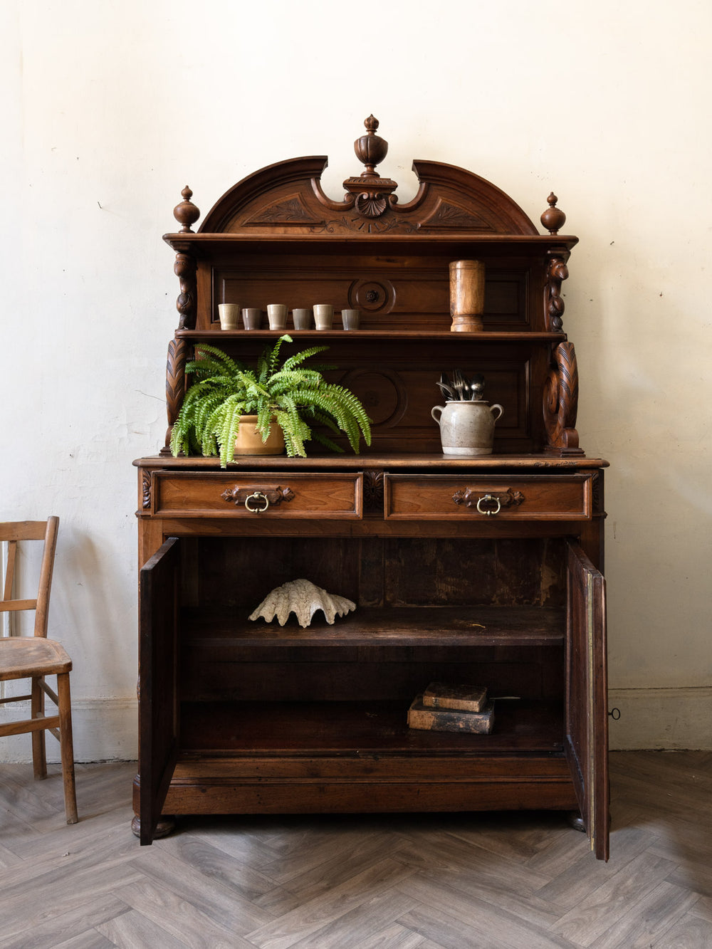 gilbert-buffet-bois-1636-2