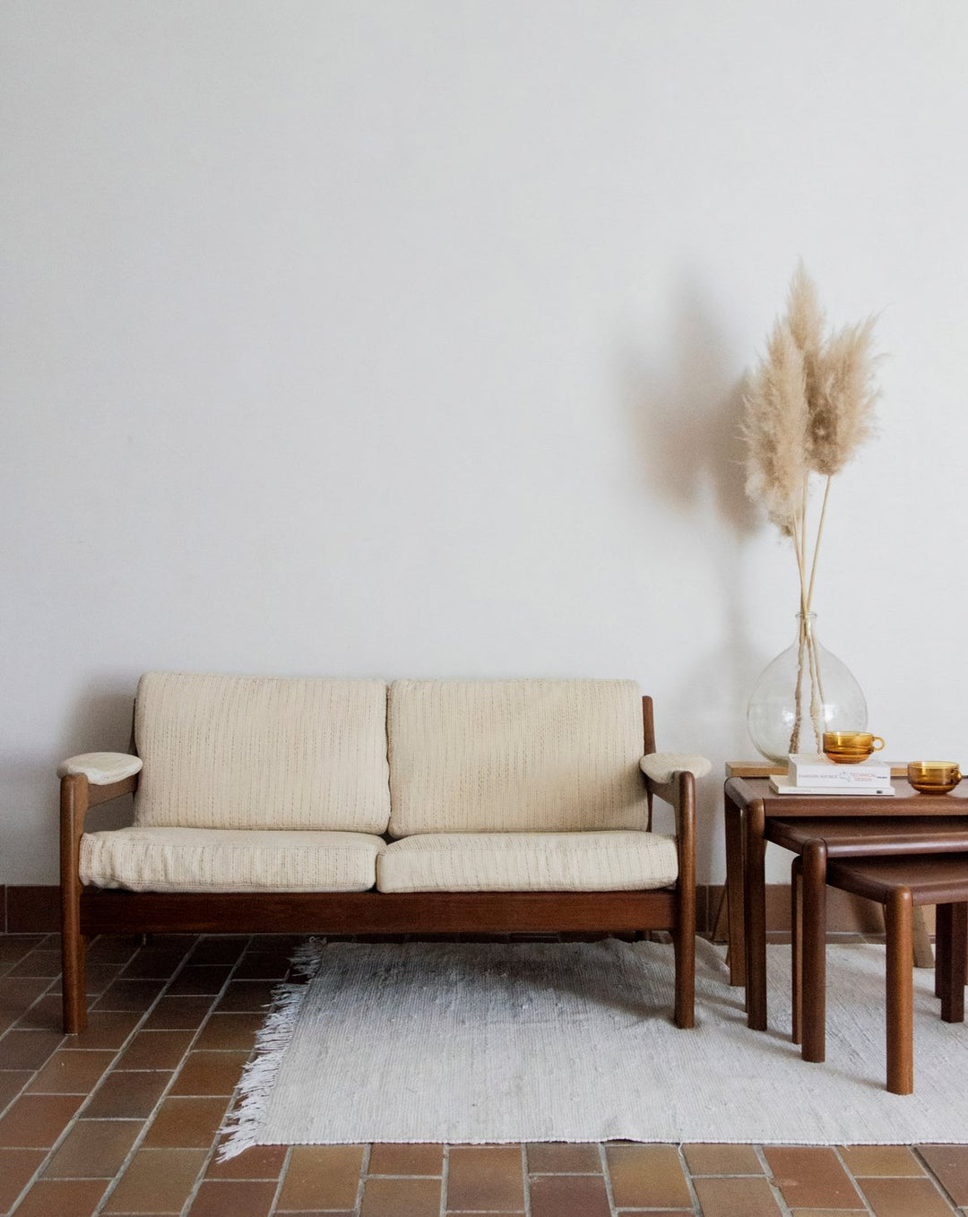 clara-banquette-teck-67-1
