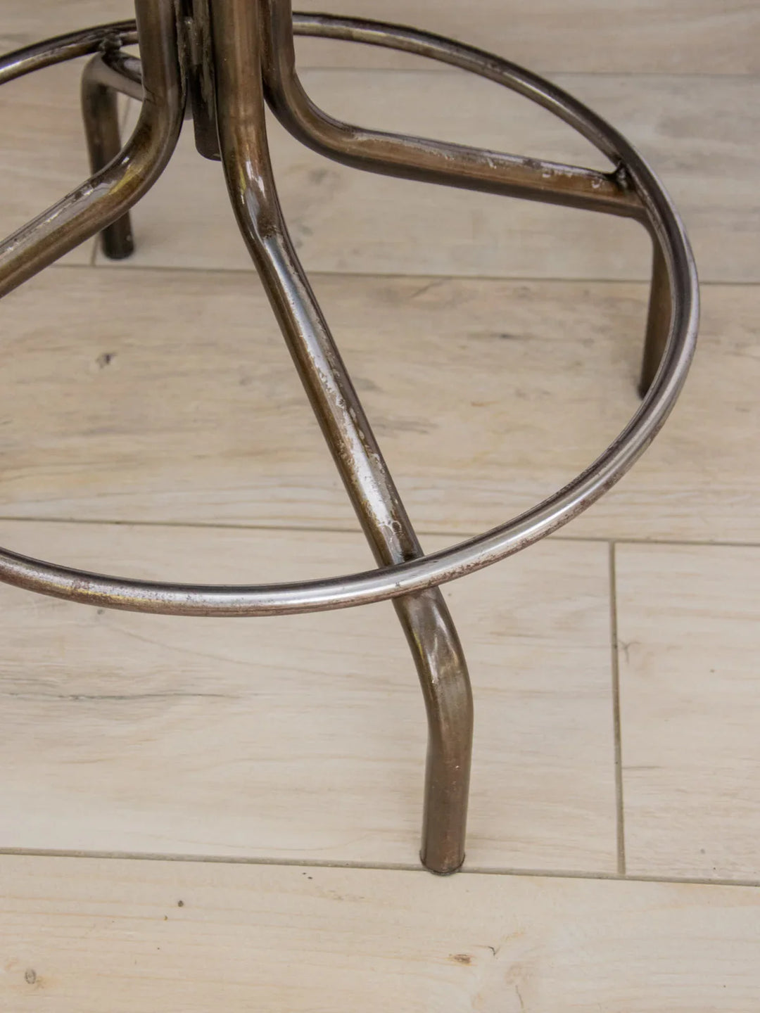 axel-tabouret-cuir-642-10