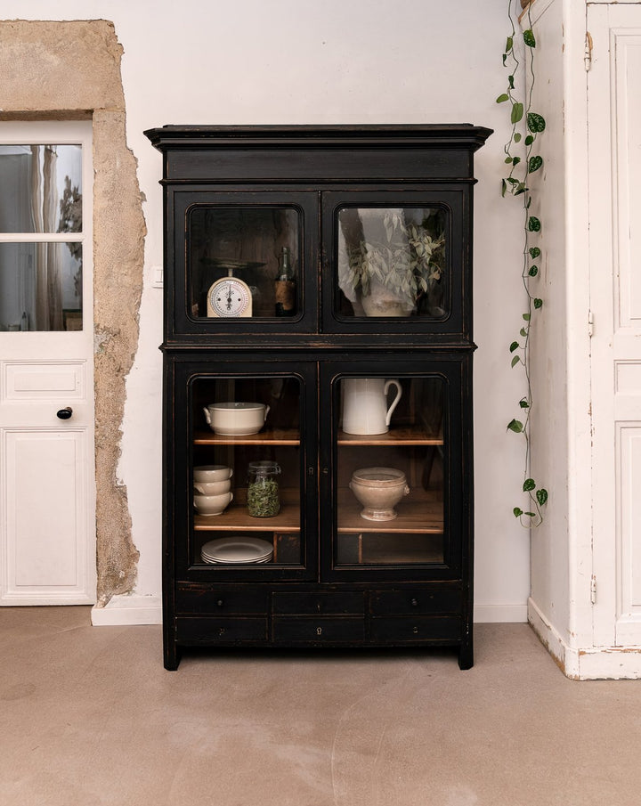 victoria-vitrine-bois-noir-155-1