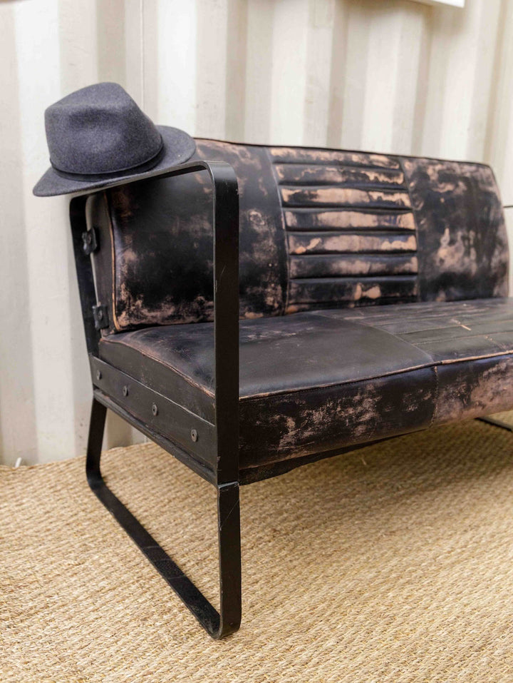 Canape_Cuir_Noir-3.jpg