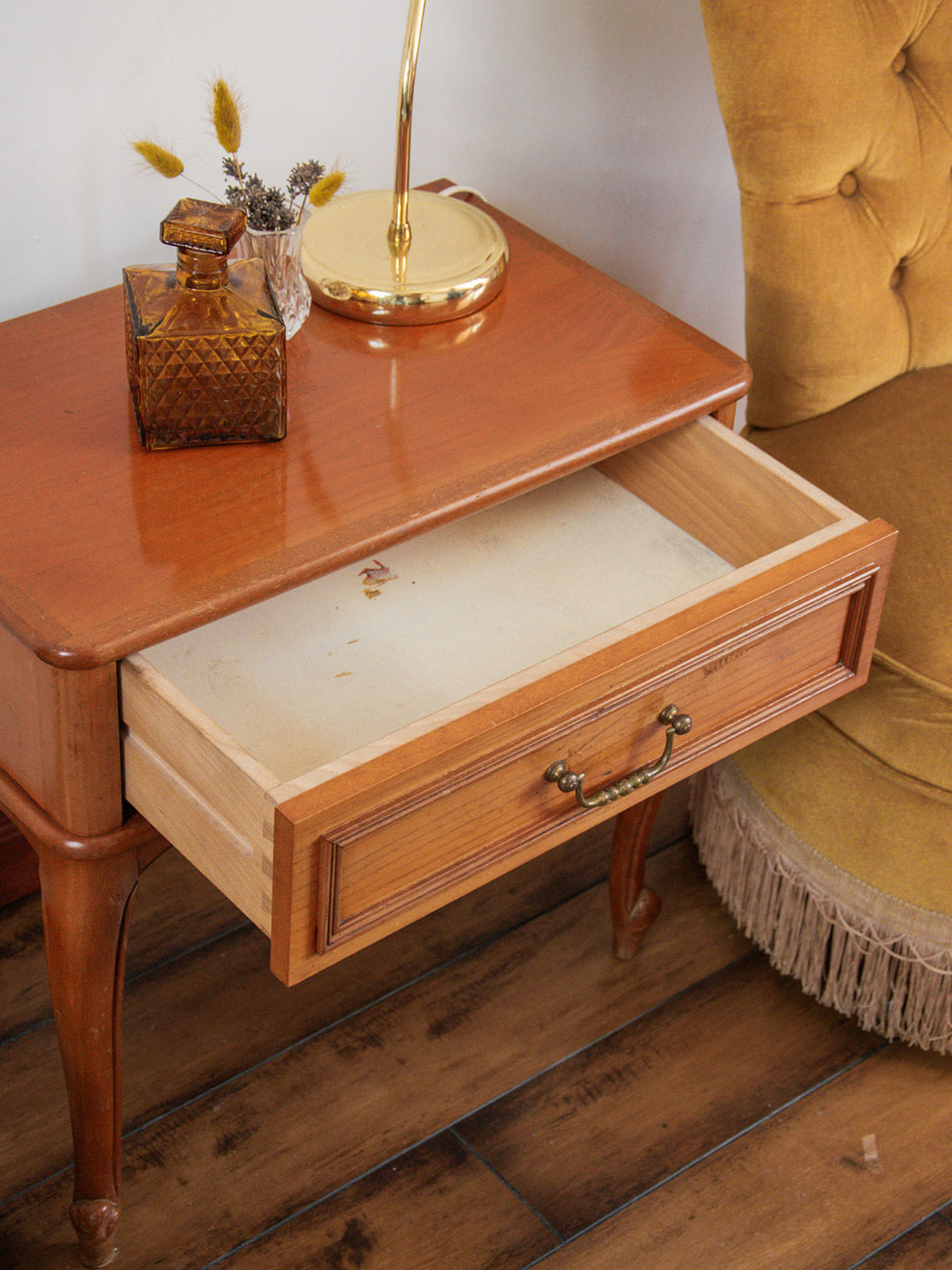 odile-table-chevet-bois-477-4