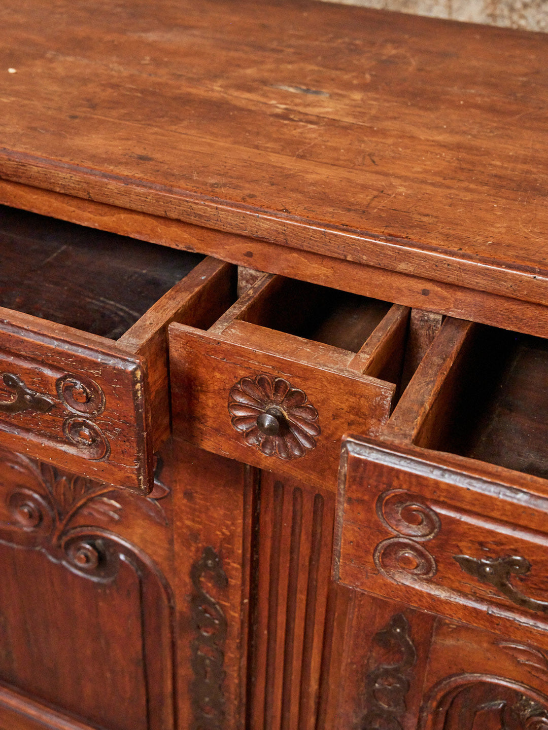 gilbert-buffet-bois-839-7