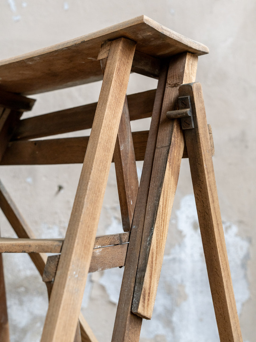 denis-escabeau-bois-63-4