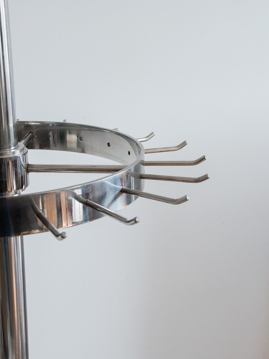 charlie-porte-manteaux-chrome-133-4