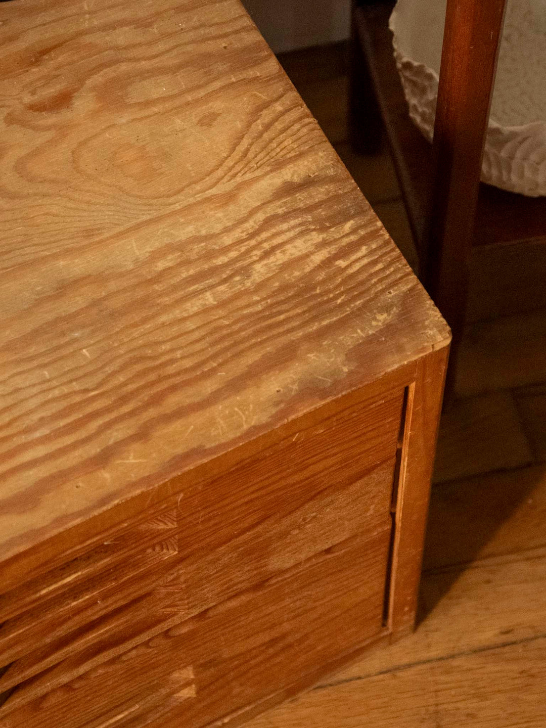 maia-table-chevet-bois-1564-7