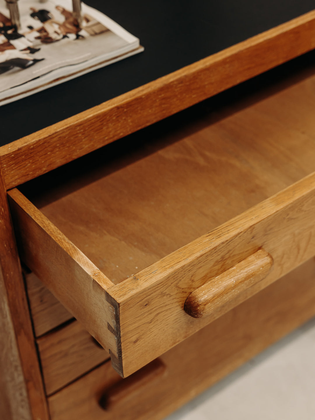 4U3A3326_Debongout-chez-james-04-06-25_015commode_0145.jpg