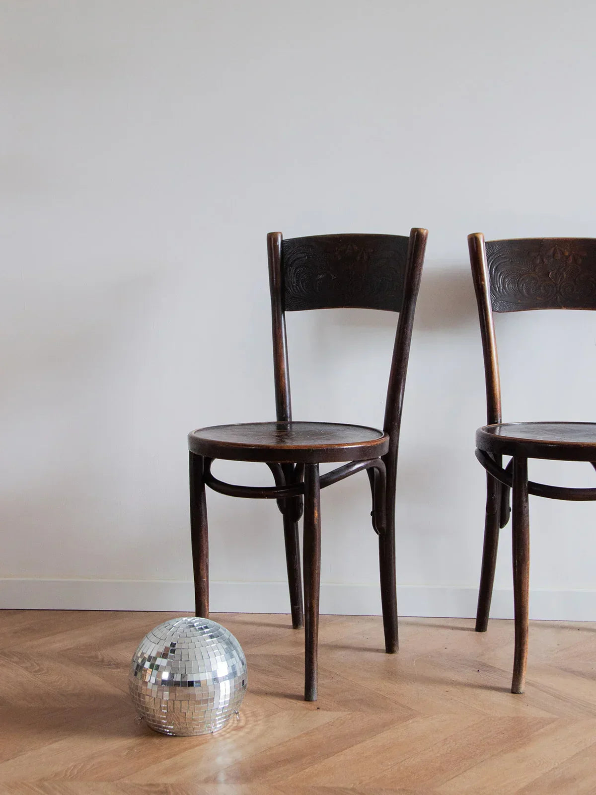 claude-chaise-bois-660-2