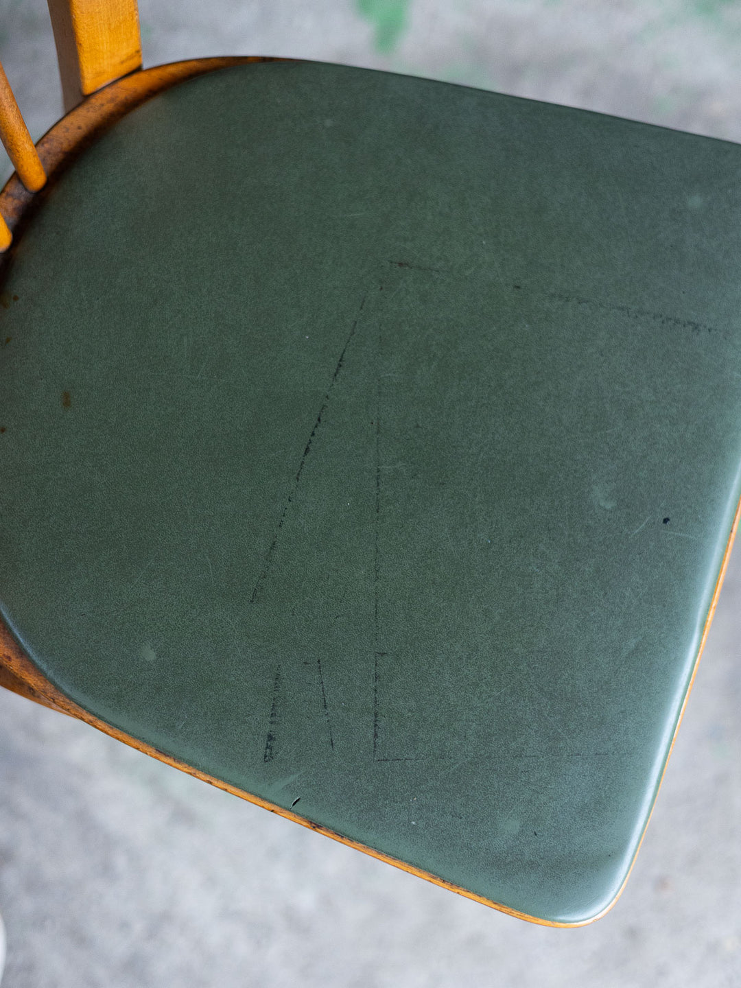 alma-chaise-bois-baumann-2044-8