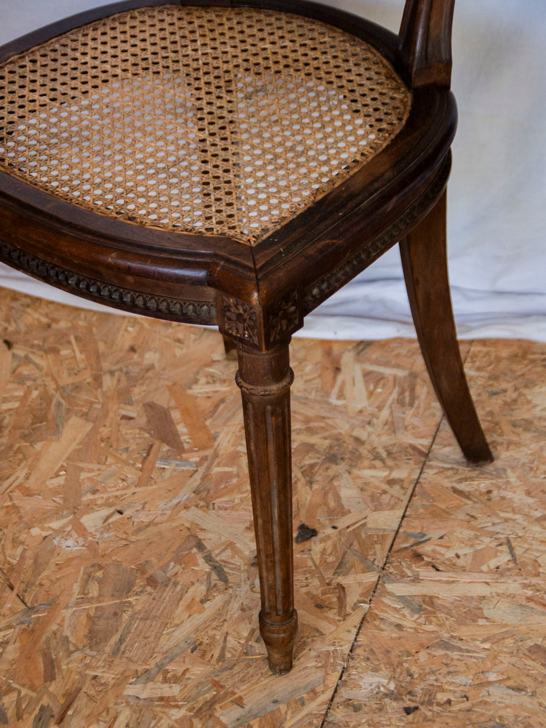 claude-chaise-bois-1050-6