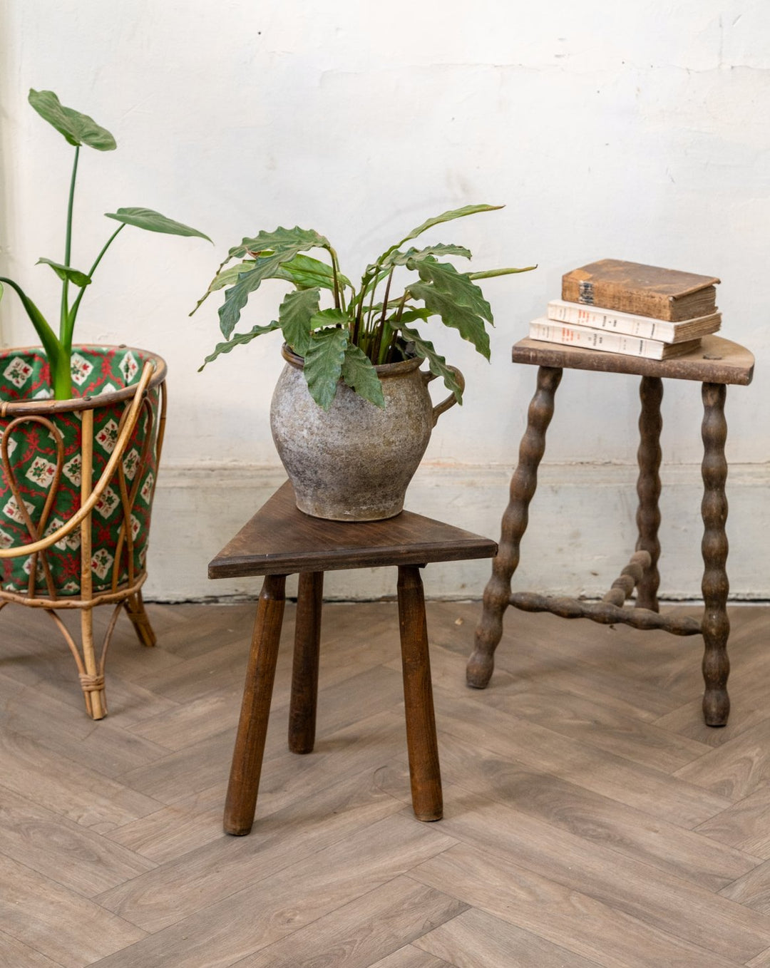 regis-tabouret-bois-1637-1