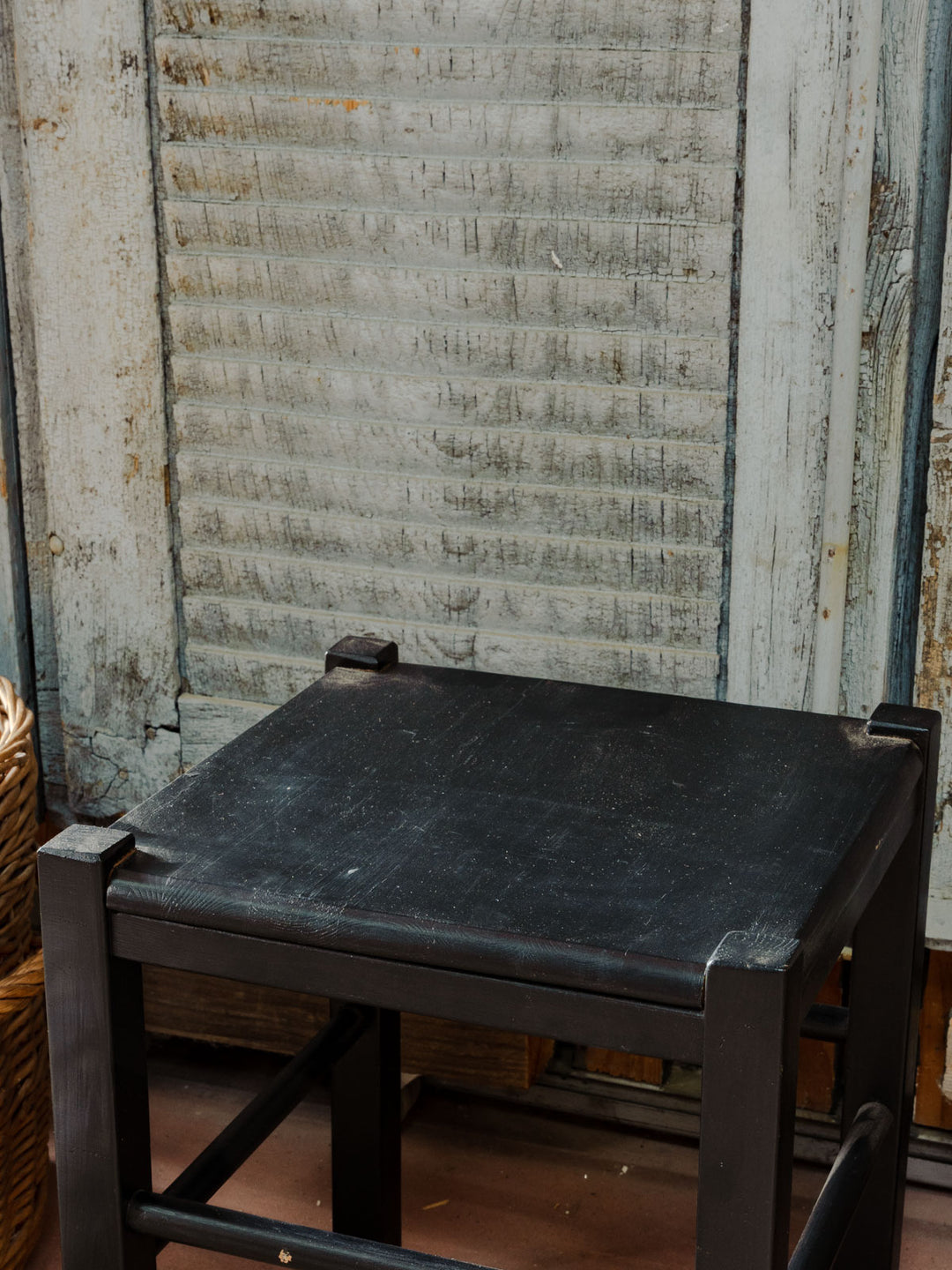 regis-tabouret-bois-675-5