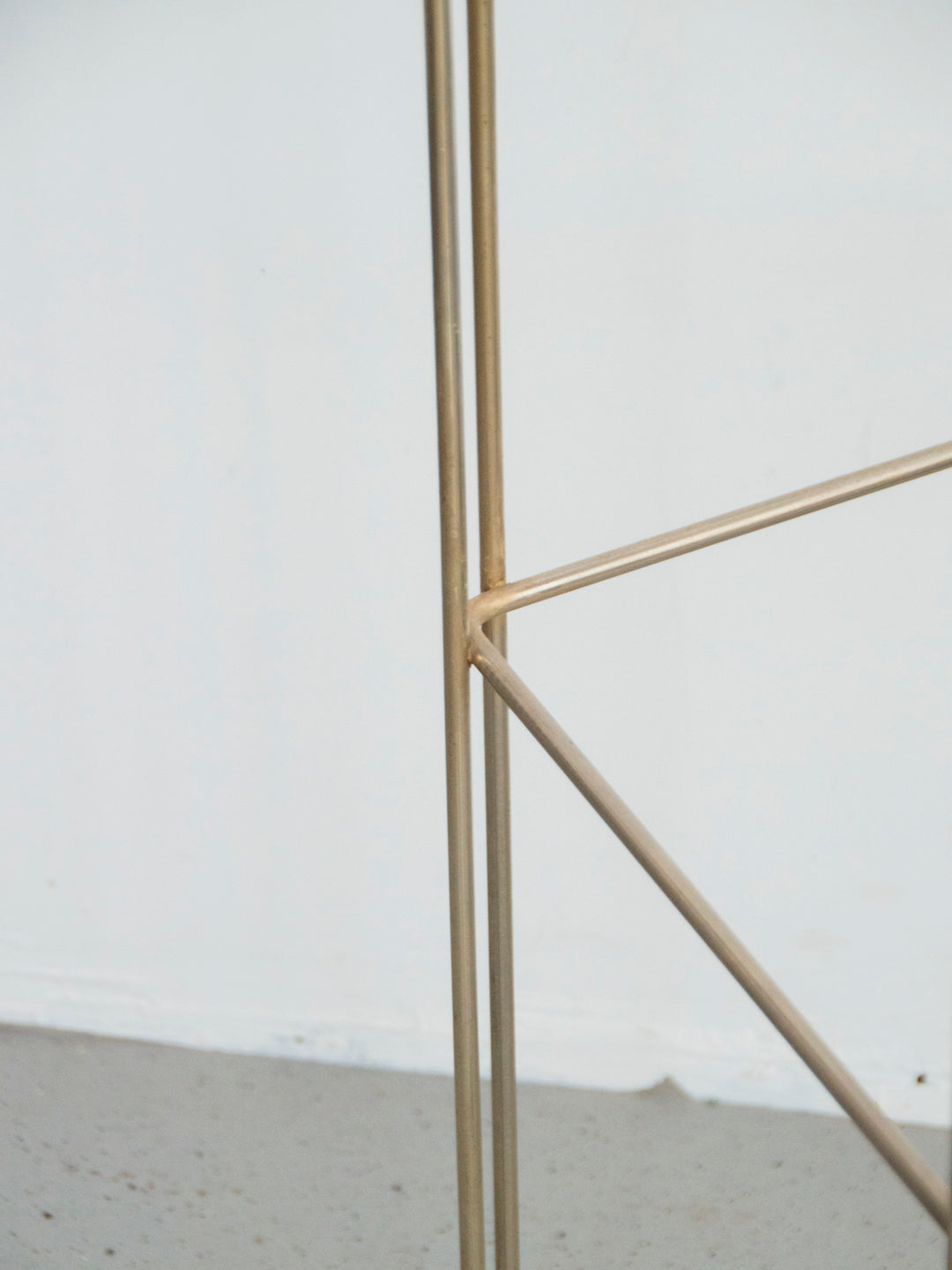 hanna-table-appoint-metal-1260-8