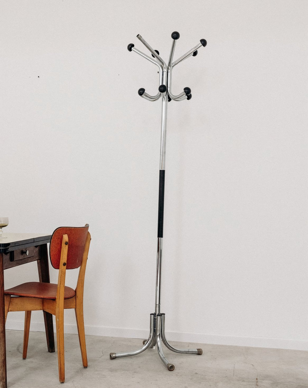 charlie-porte-manteaux-chrome-7-1