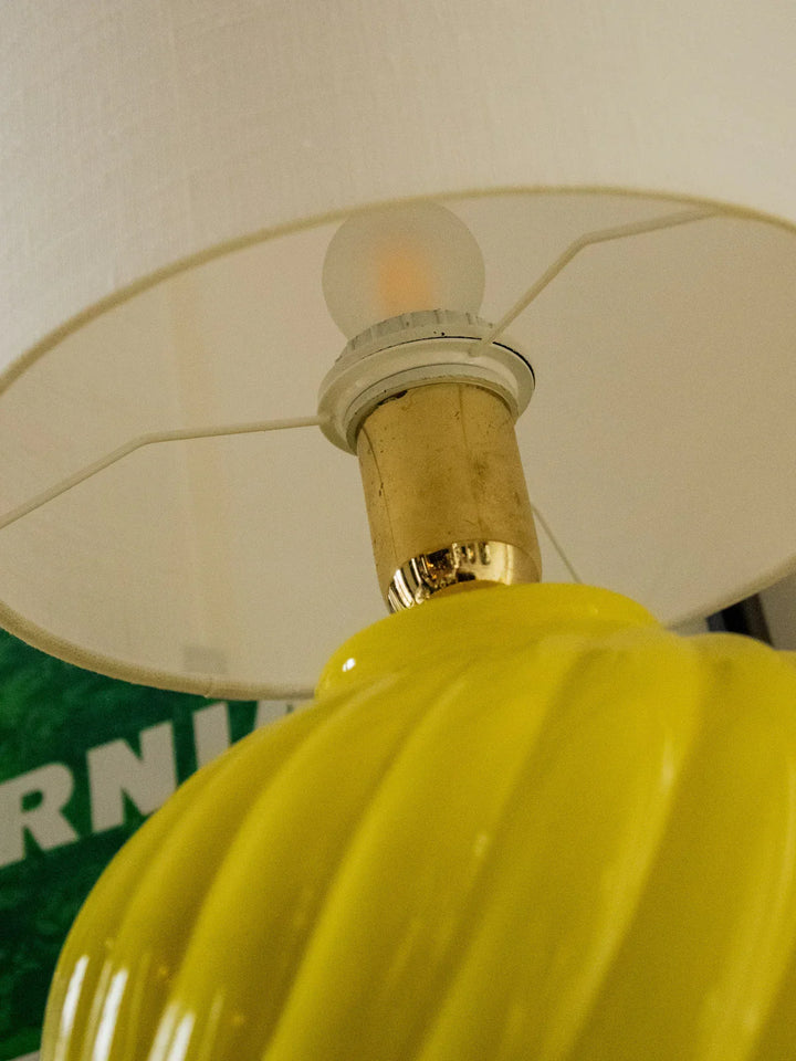 julia-lampe-à-poser-jaune-712-13