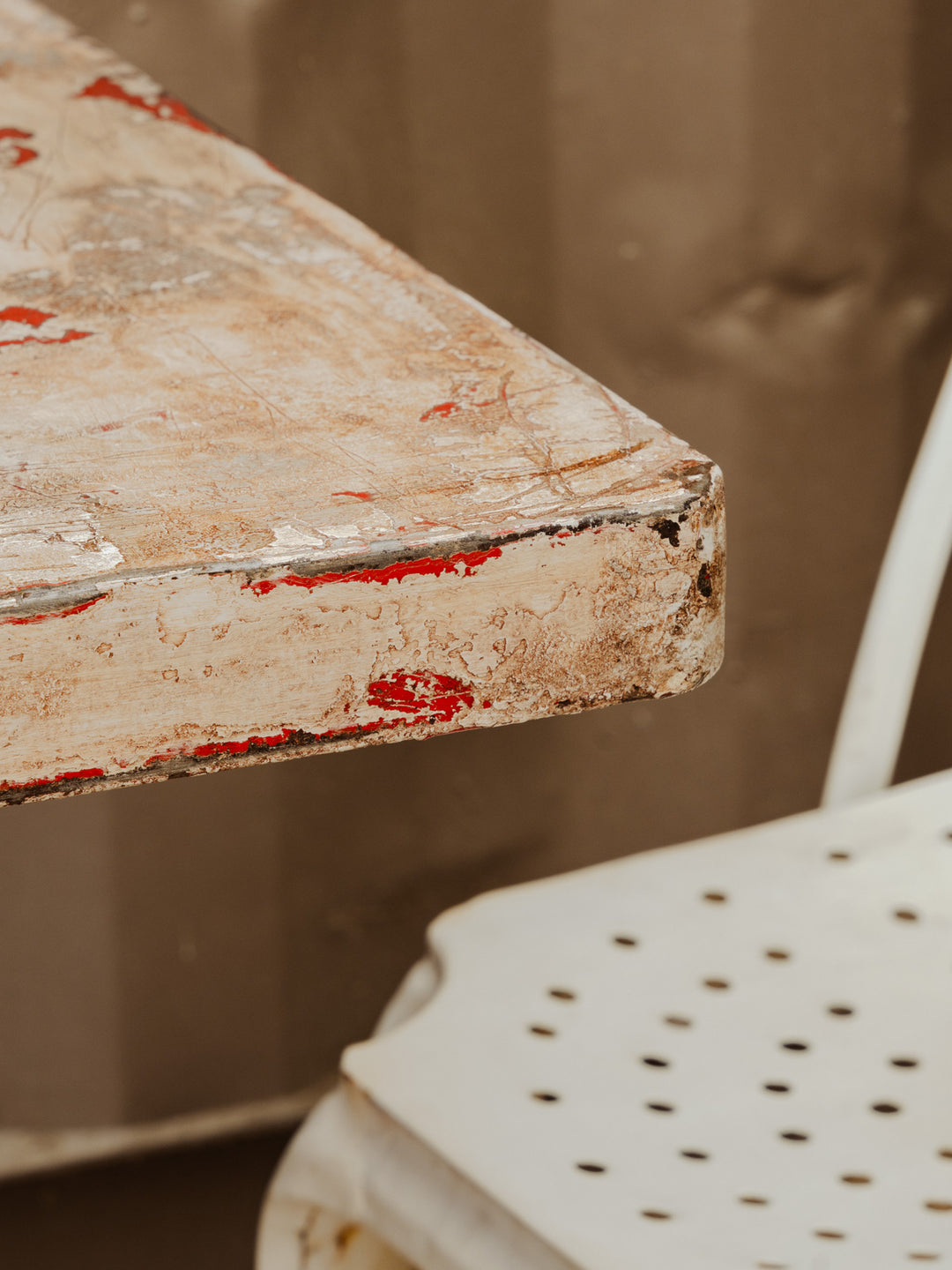 hanna-table-appoint-metal-685-8