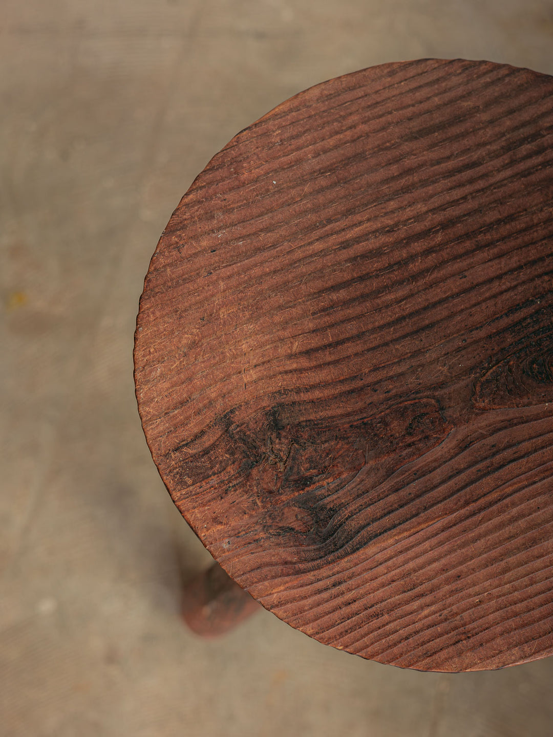 regis-tabouret-bois-tripode-1535-6