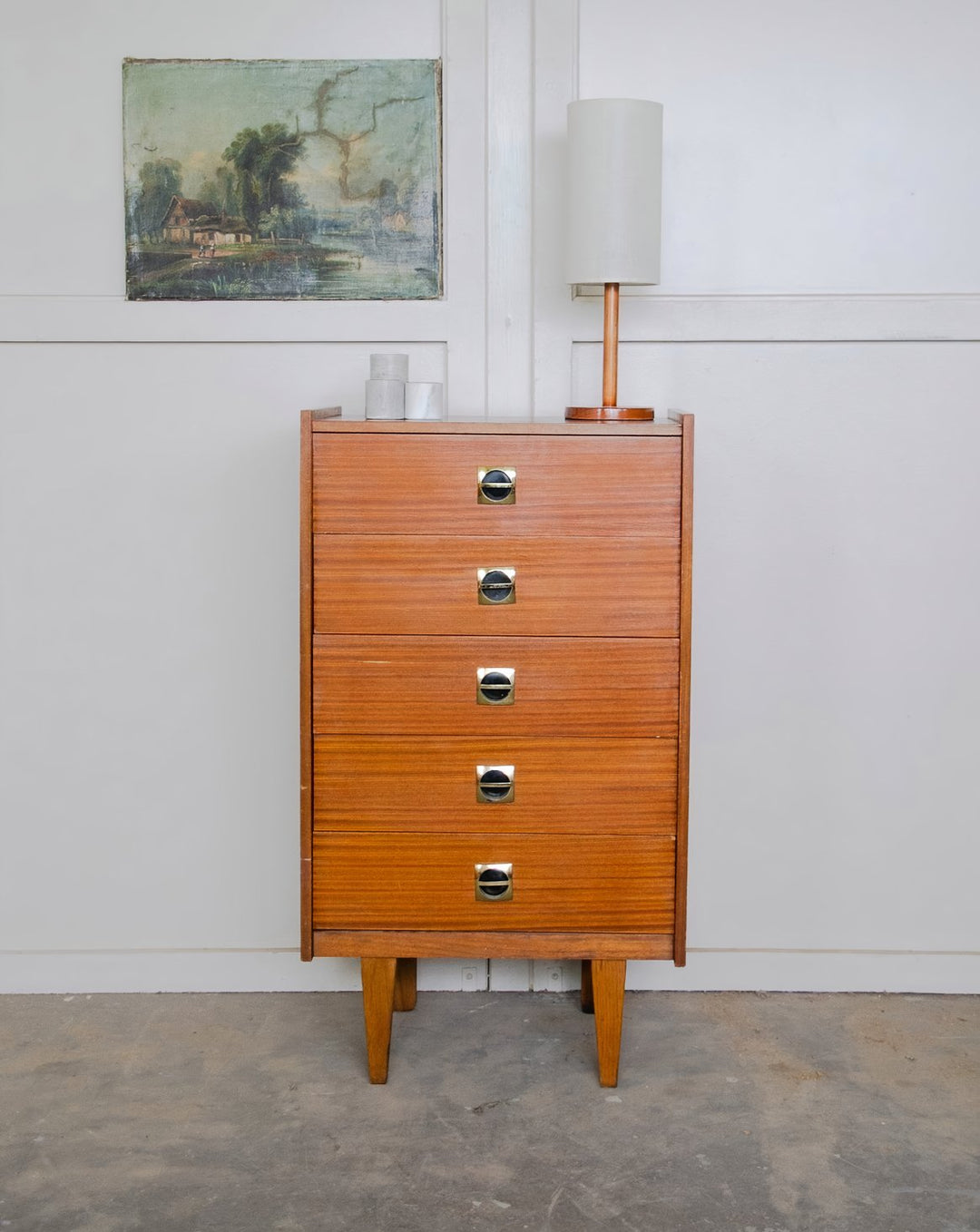 olga-commode-seventies-473-1