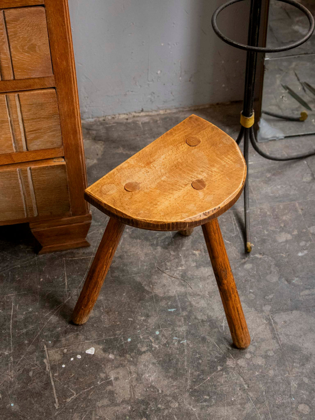 regis-tabouret-bois-1545-4