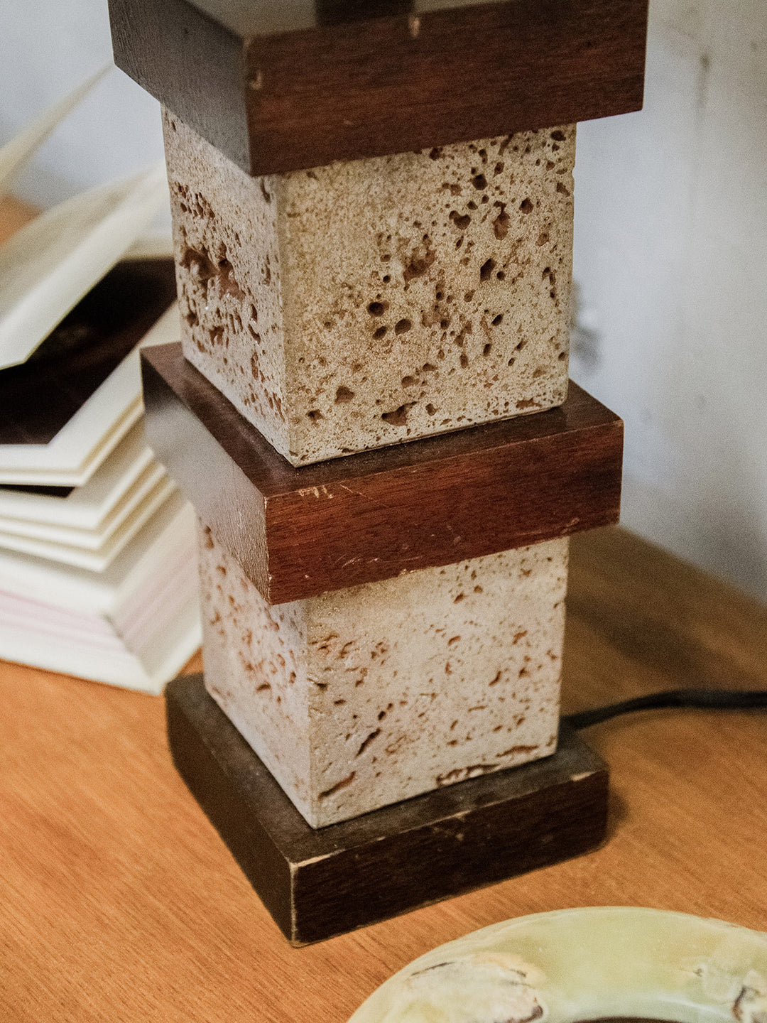 julia-lampe-poser-bois-401-4