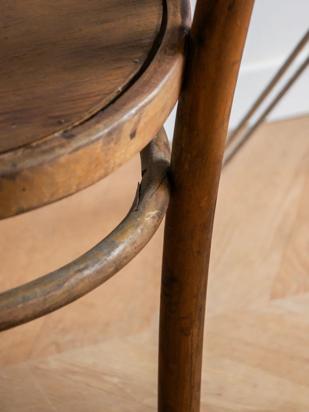 ernest-fauteuil-bois-516-9