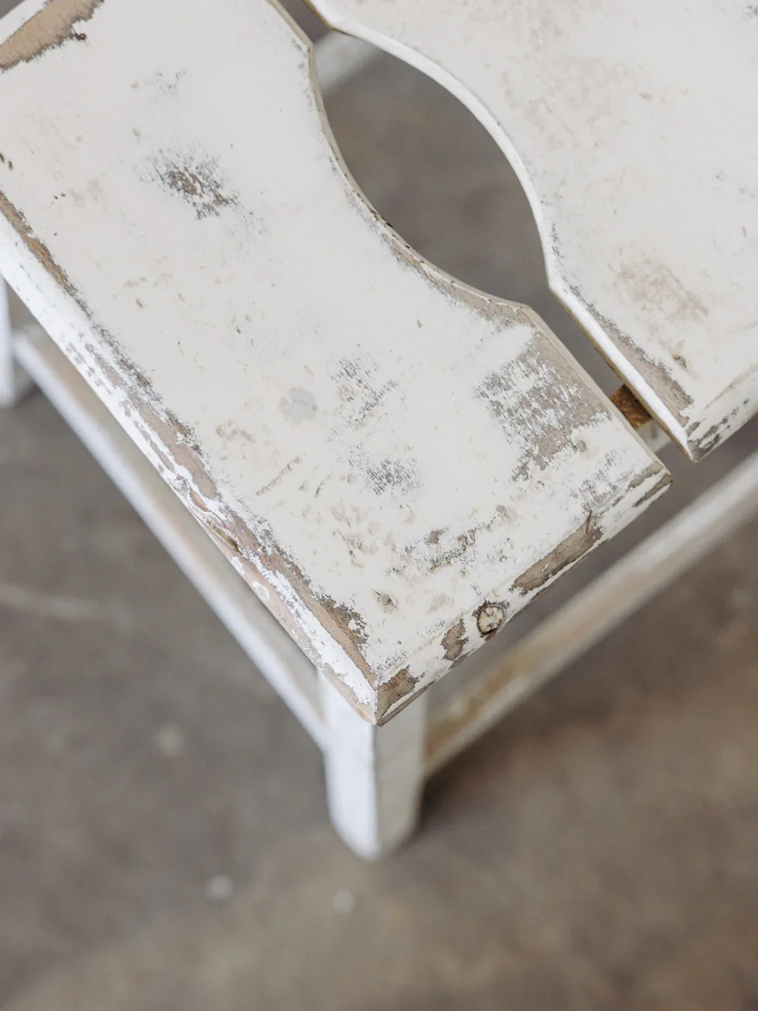 regis-tabouret-bois-495-3