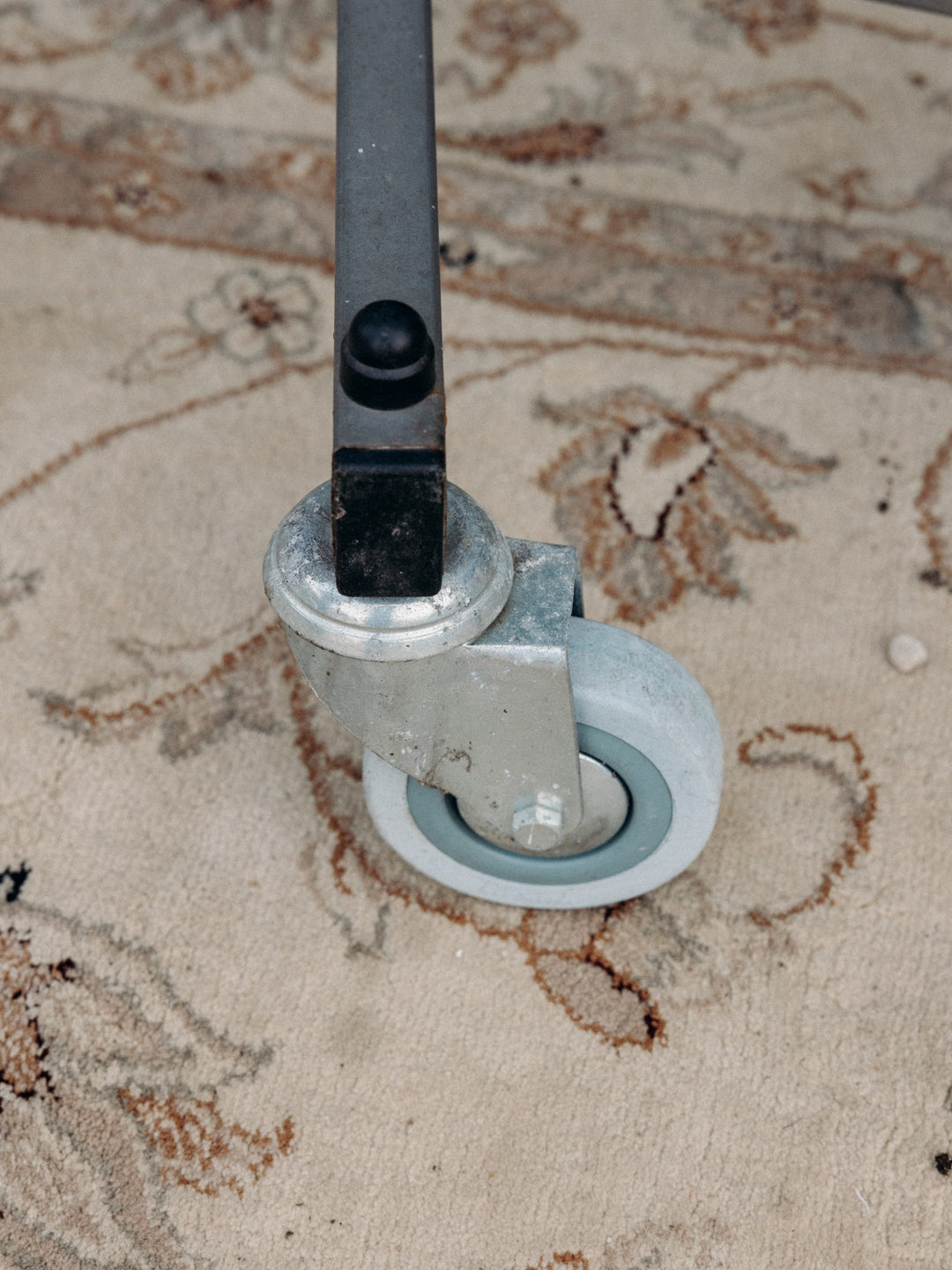 charlie-portant-cartes-postales-metal-150-8