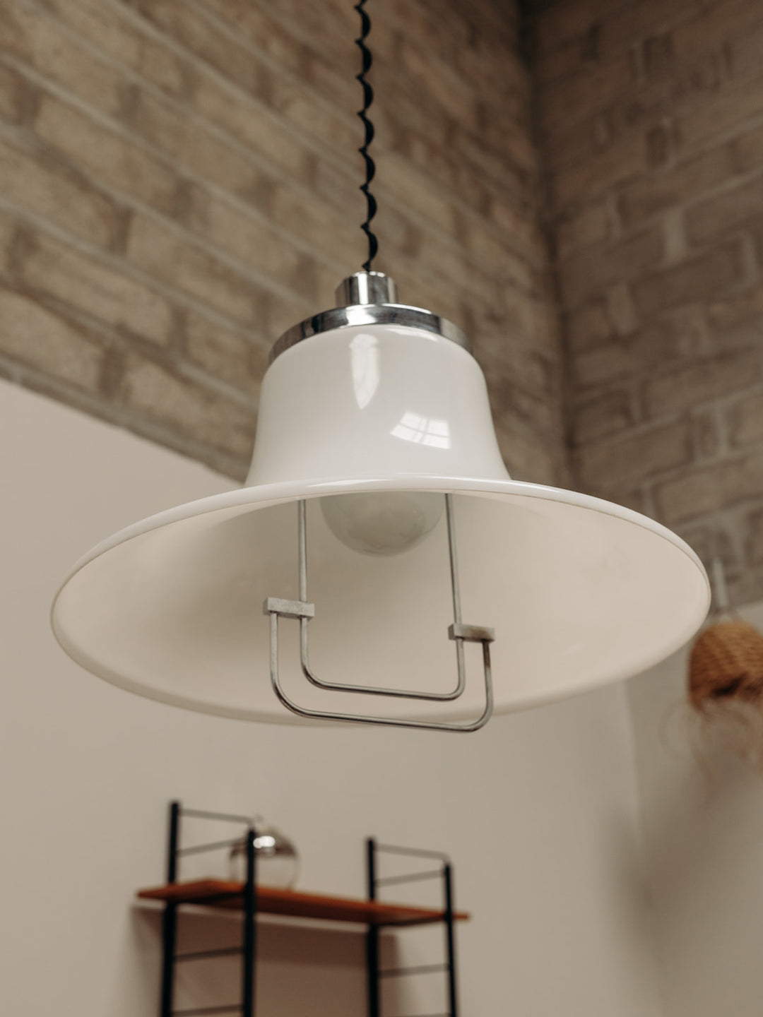 sonia-suspension-plastique-91-2