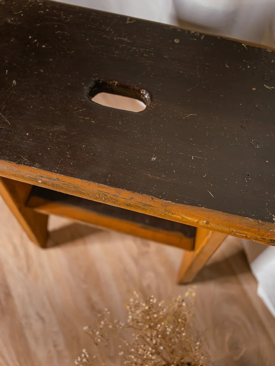 regis-tabouret-bois-790-3