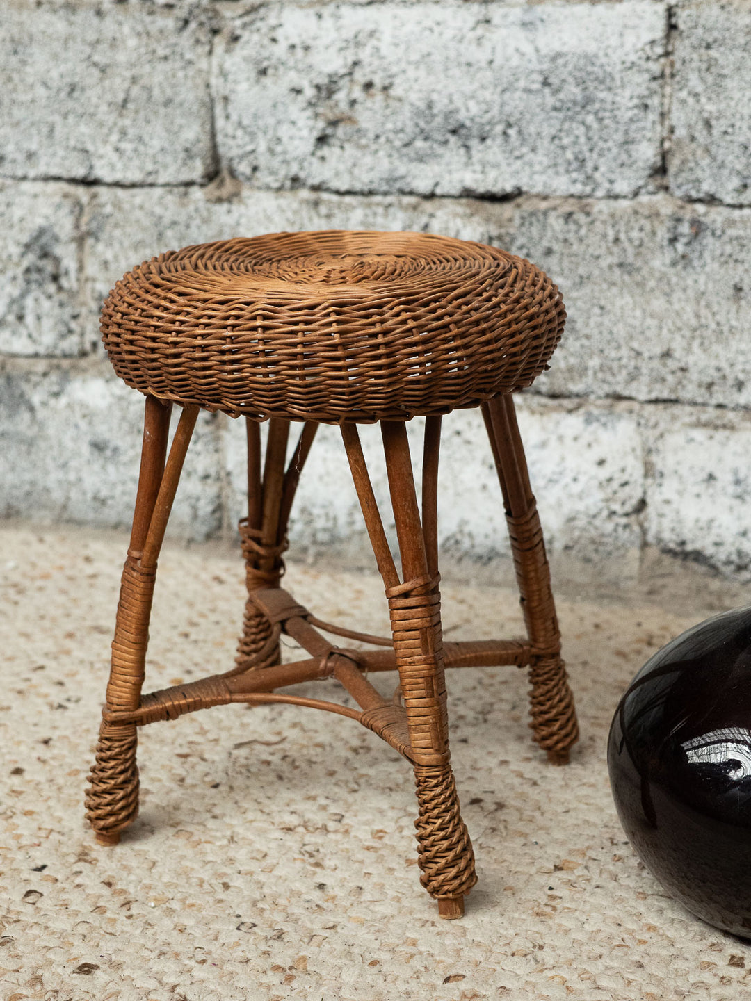 regis-tabouret-rotin-1499-2