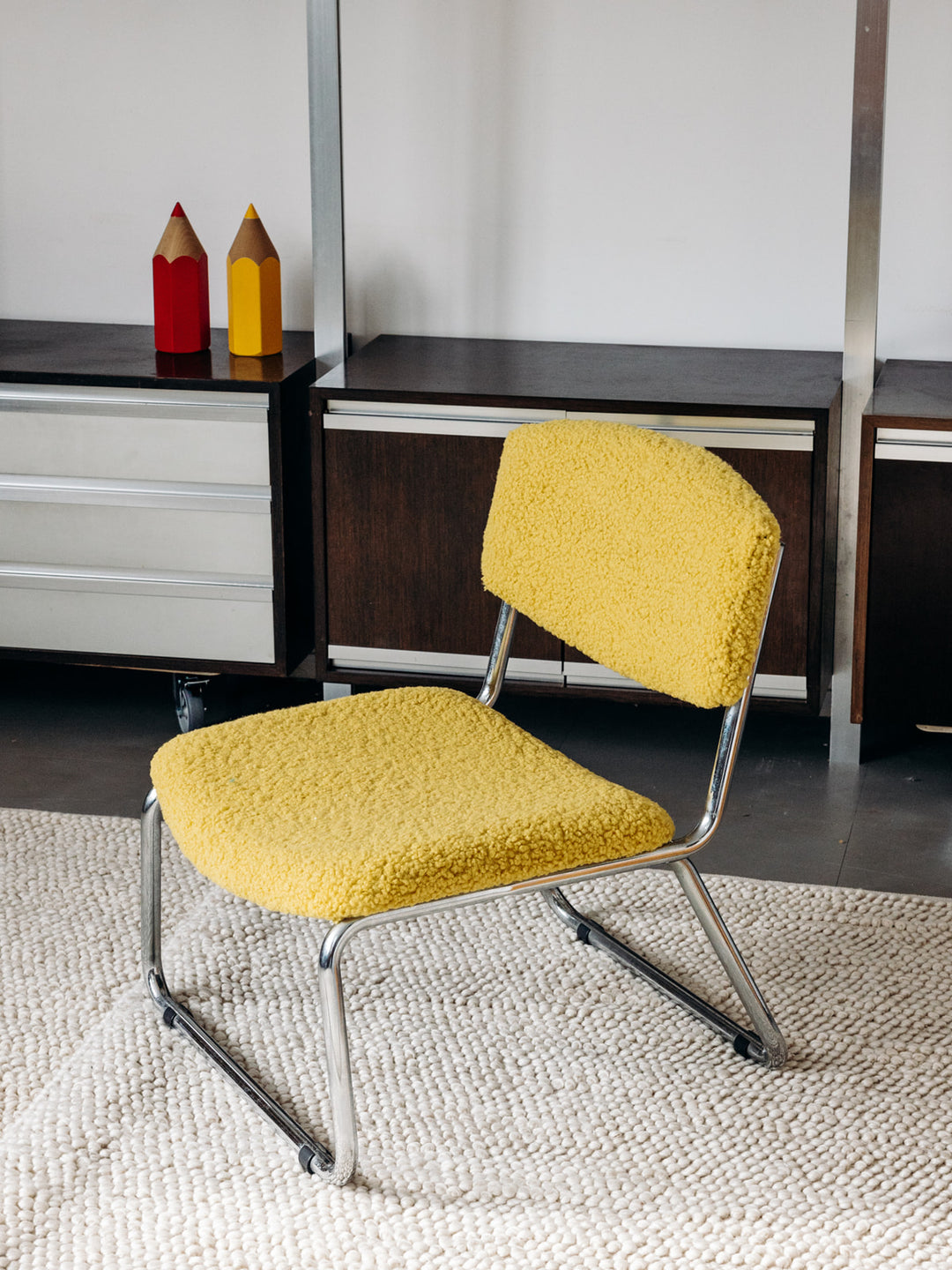 4U3A4240_Debongout-retrochic-04-03-25_033fauteuiljaune_0315.jpg