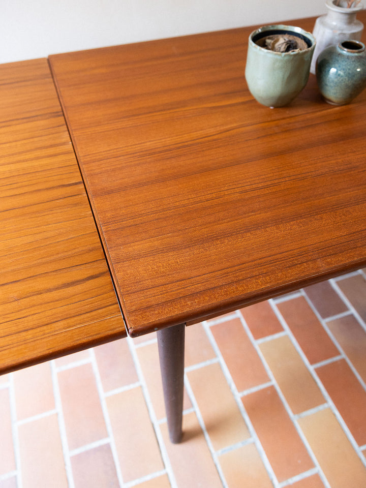 karla-table-a-manger-teck-massif-1235-5