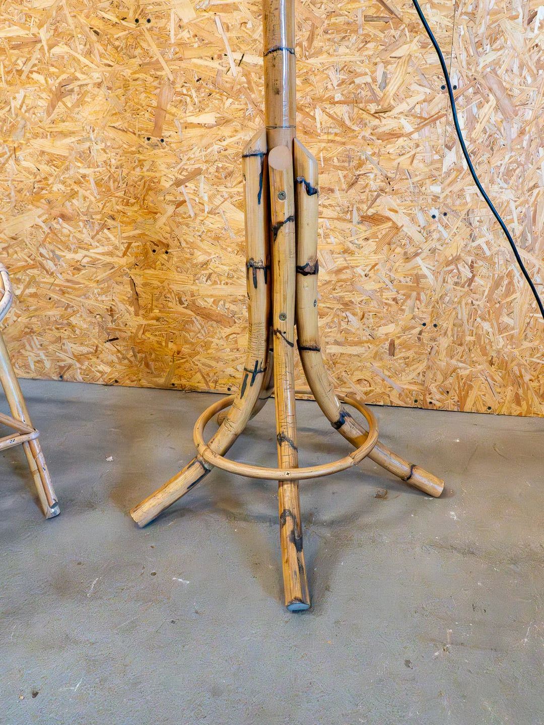 julien-lampadaire-rotin-347-3