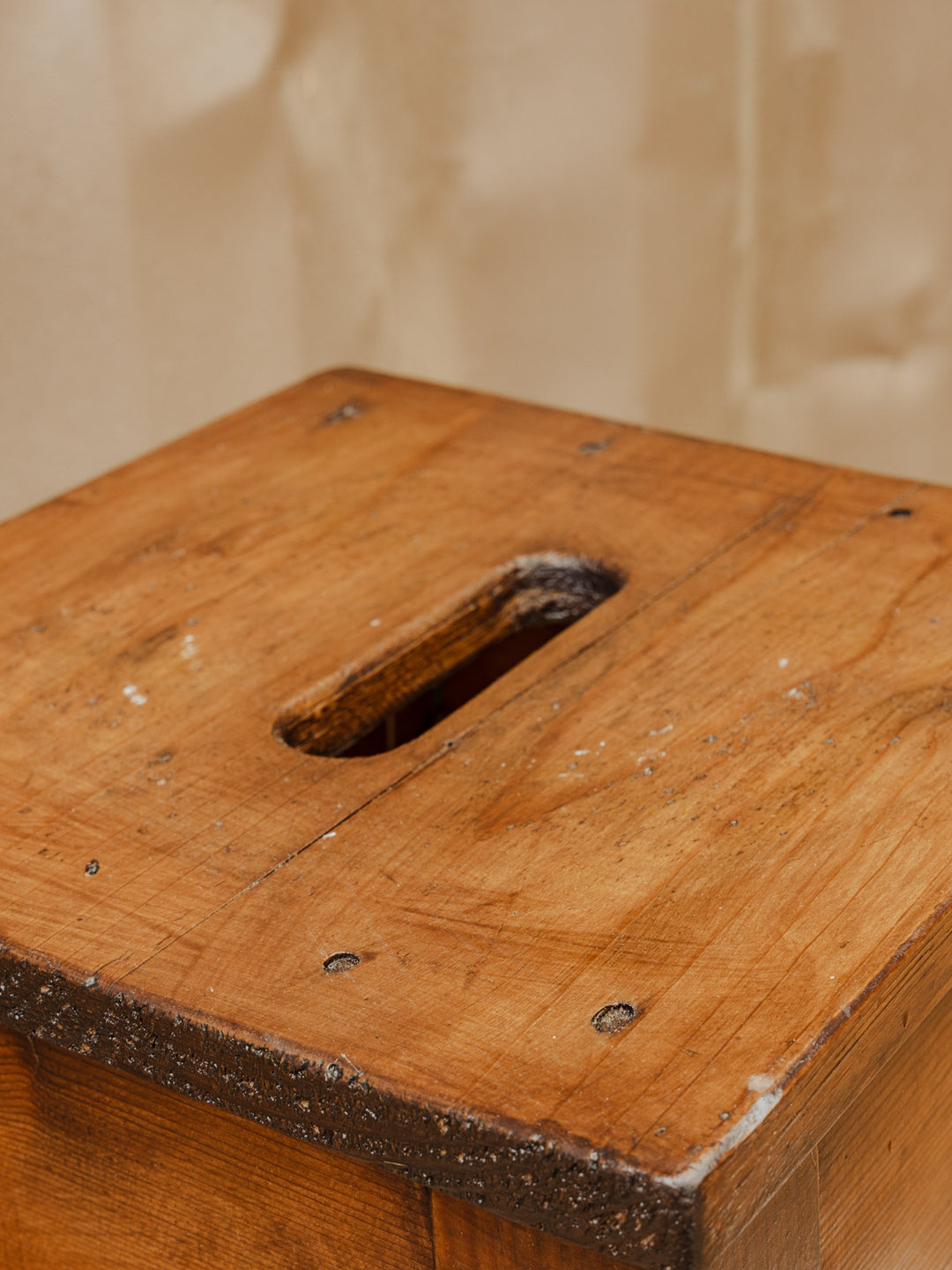 pierre-tabouret-bar-bois-23-8