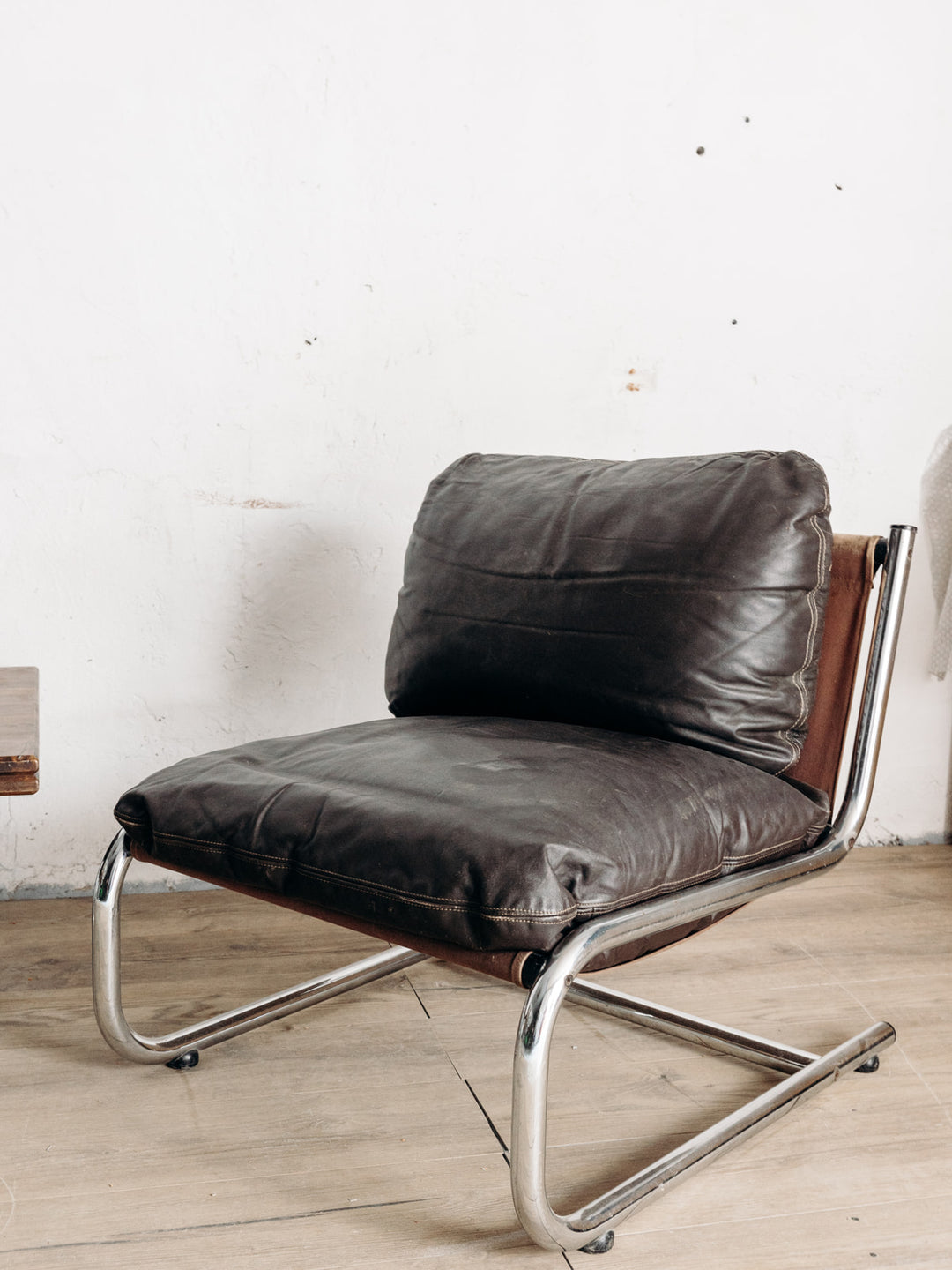 4U3A3625_Debongout-retrochic-04-03-25_007fauteuil_0065.jpg