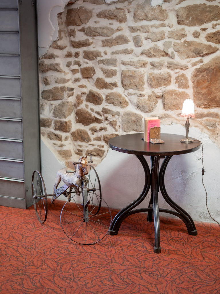 14-TabledappointrondeThonet5.jpg