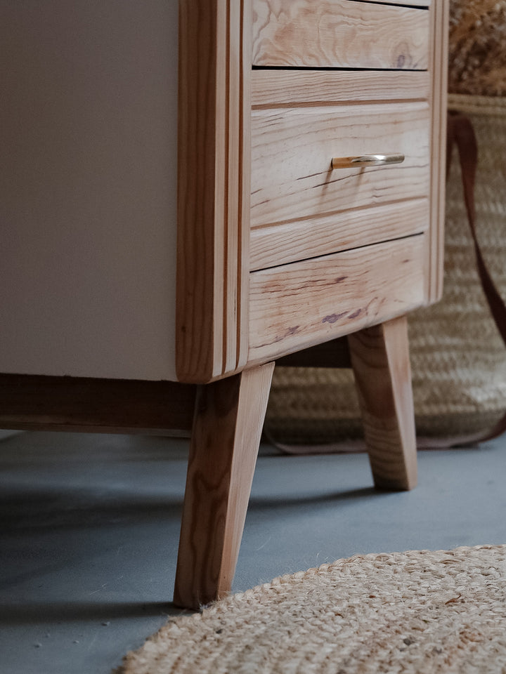 valery-semainier-pin-43-8