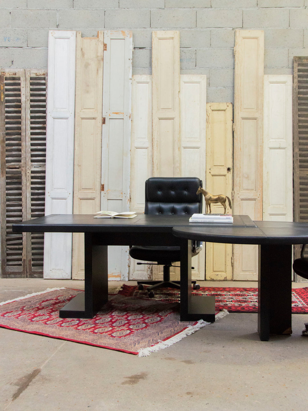 yvan-grand-bureau-cuir-457-8