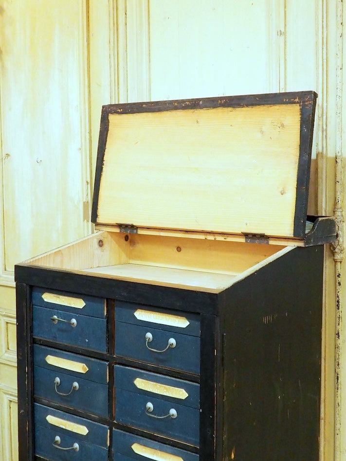 fernand-meuble-metier-bleu-227-4