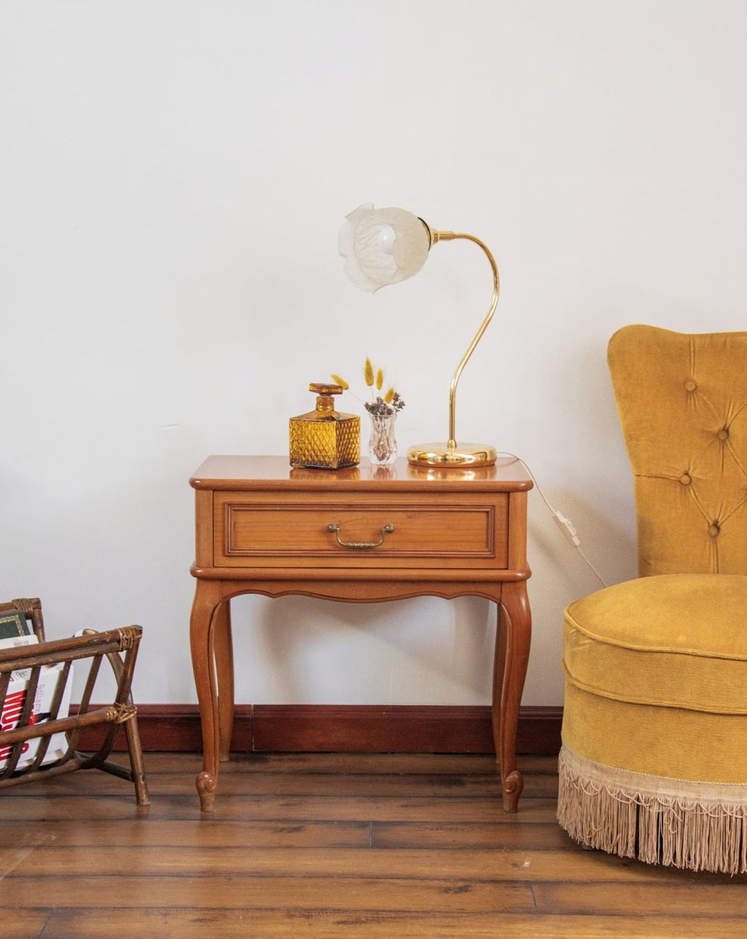 odile-table-chevet-bois-477-1