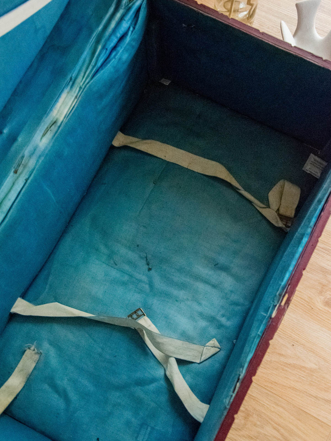 lucien-coffre-bois-94-6