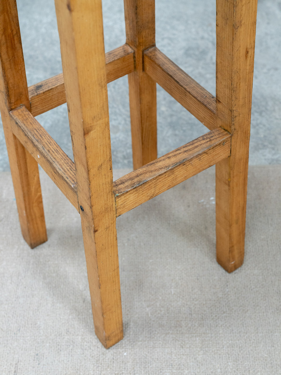 gaston-tabouret-bar-bois-189-11