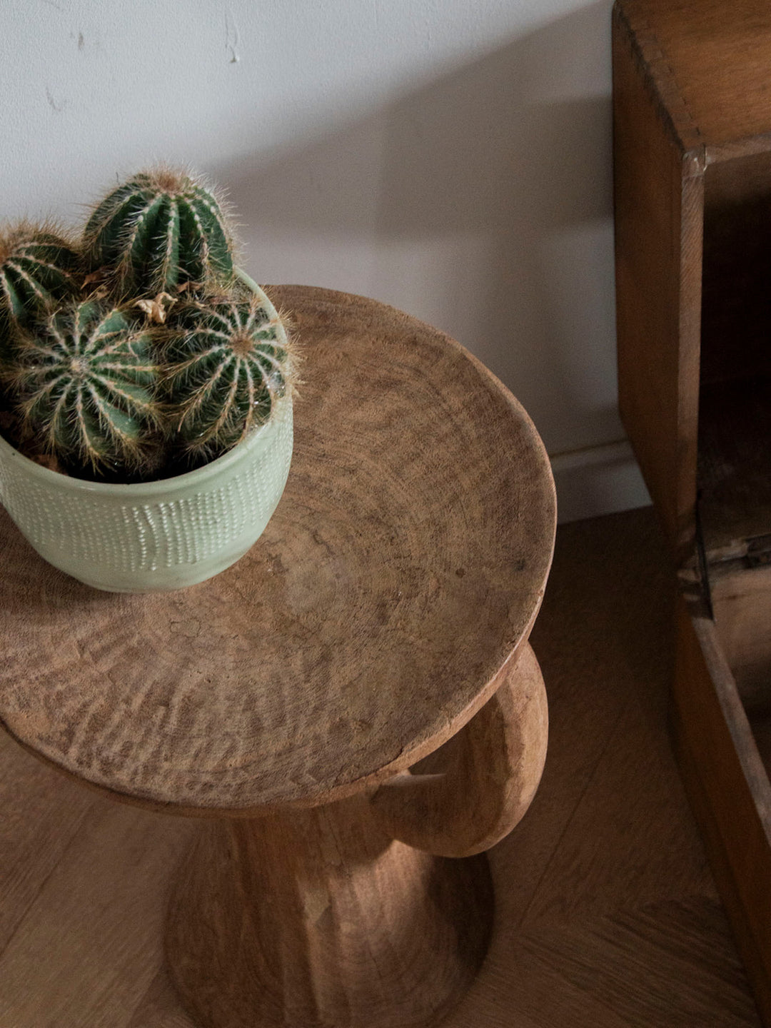 axel-tabouret-bois-exotique-528-6