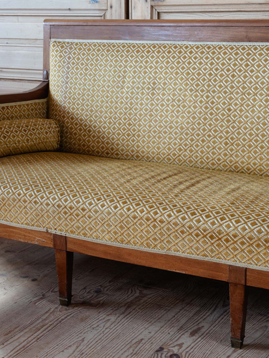 martine-banquette-bois-172-7
