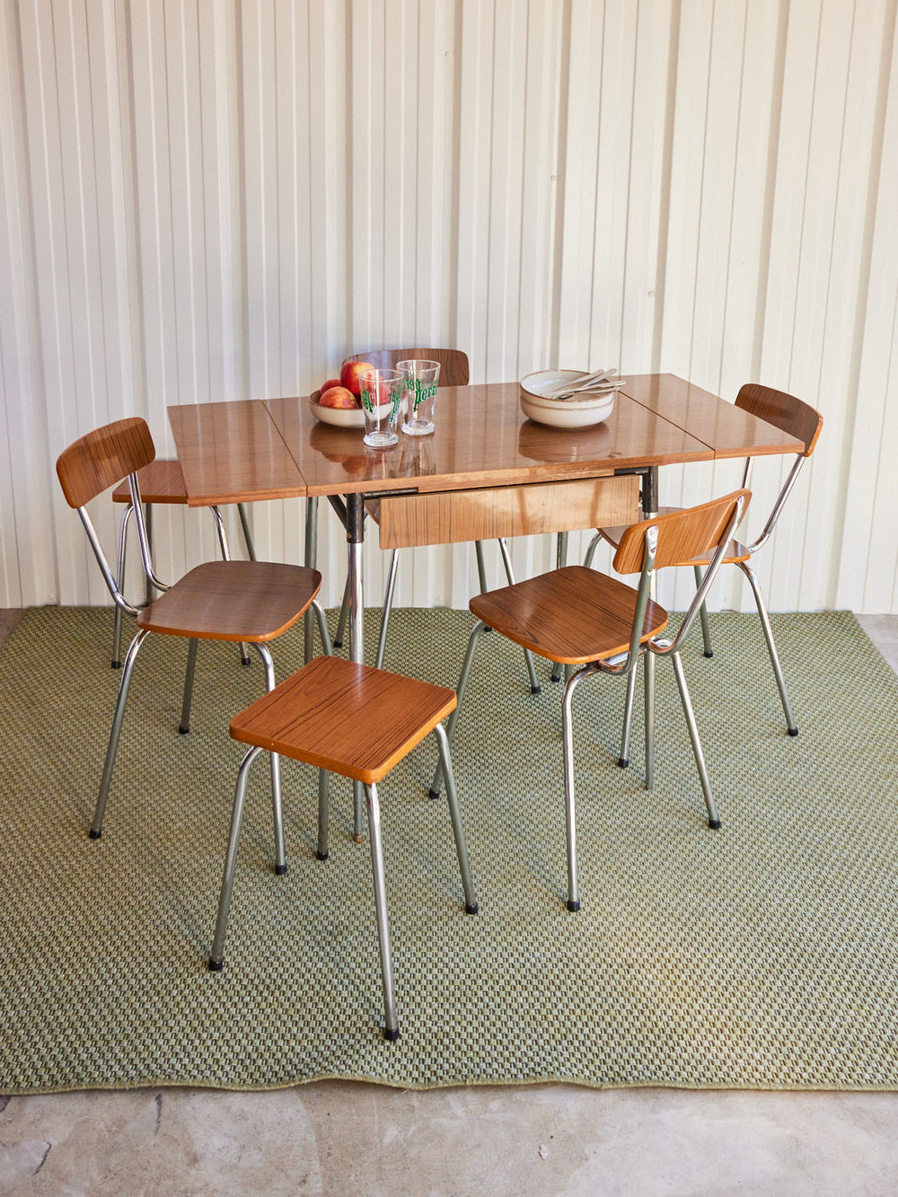 auguste-ensemble-table-et-chaises-formica-13-2